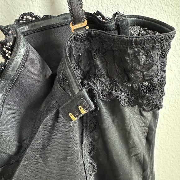 Victorias secret babydoll 36 C bra cup with underwire - Picture 8 of 9